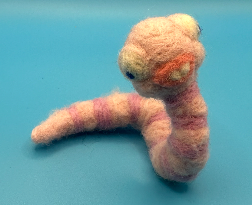 ShinYeon Moon: Felted Mini-Worm