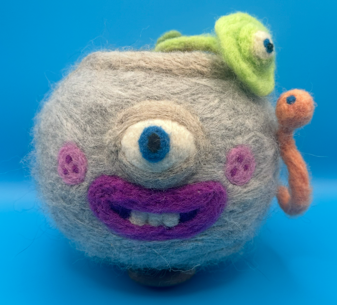ShinYeon Moon: Plant Pot (Worm)