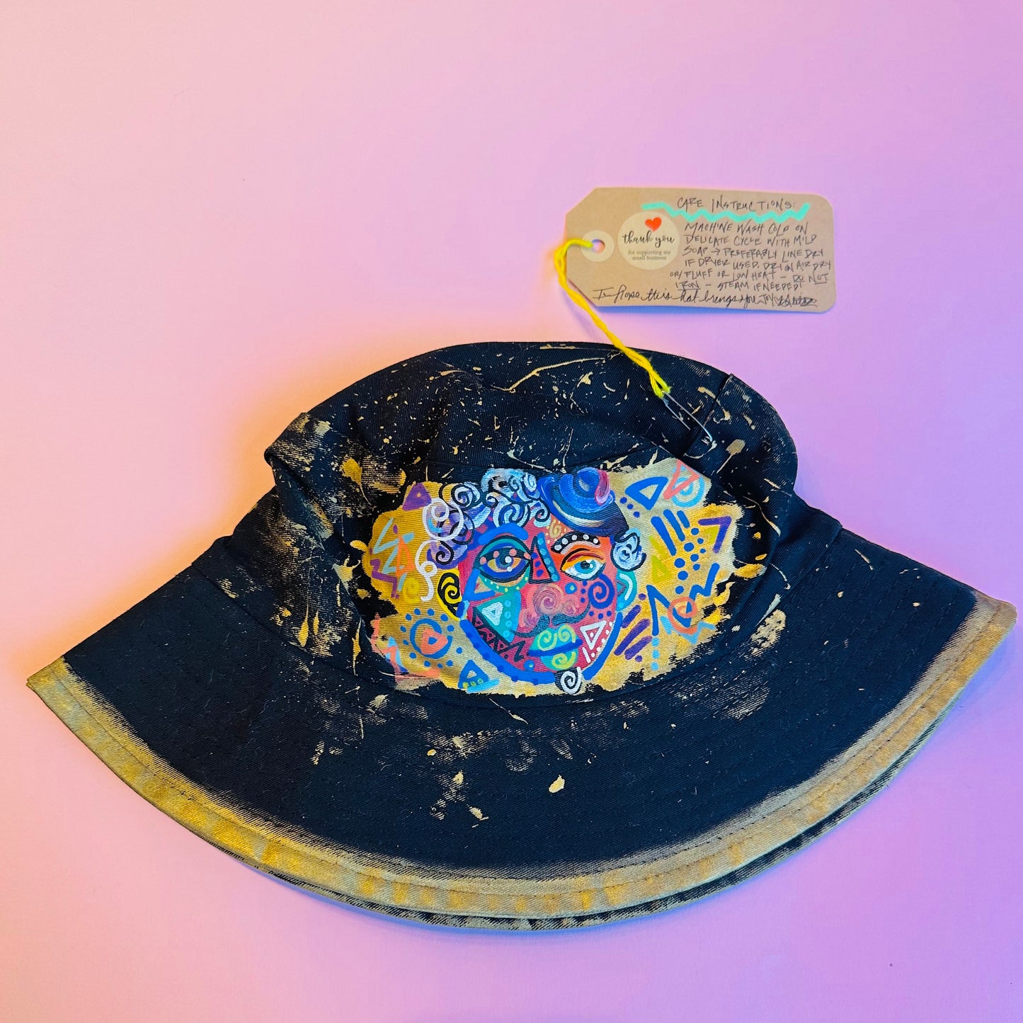 leeleeluvjoy: Bucket Hats