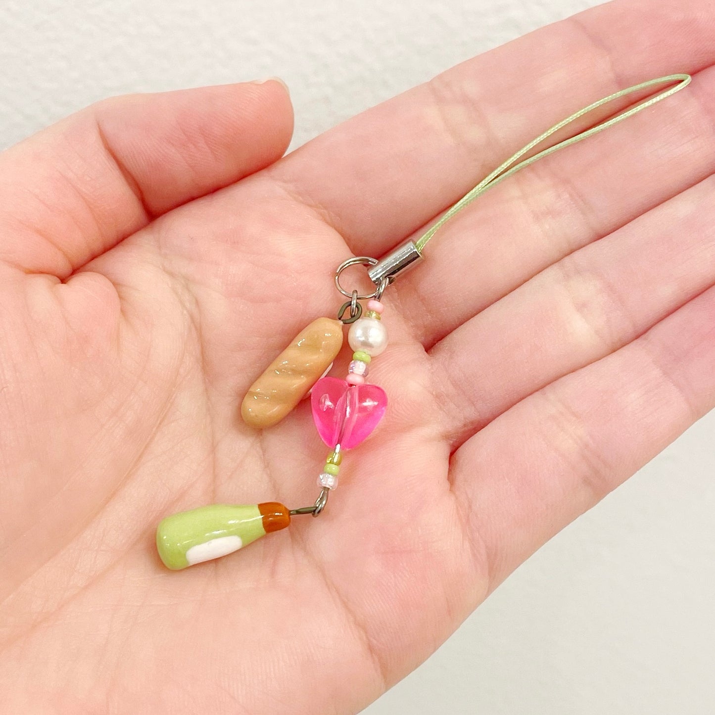 Lisa von Spronsen: Tiny Phone Charms