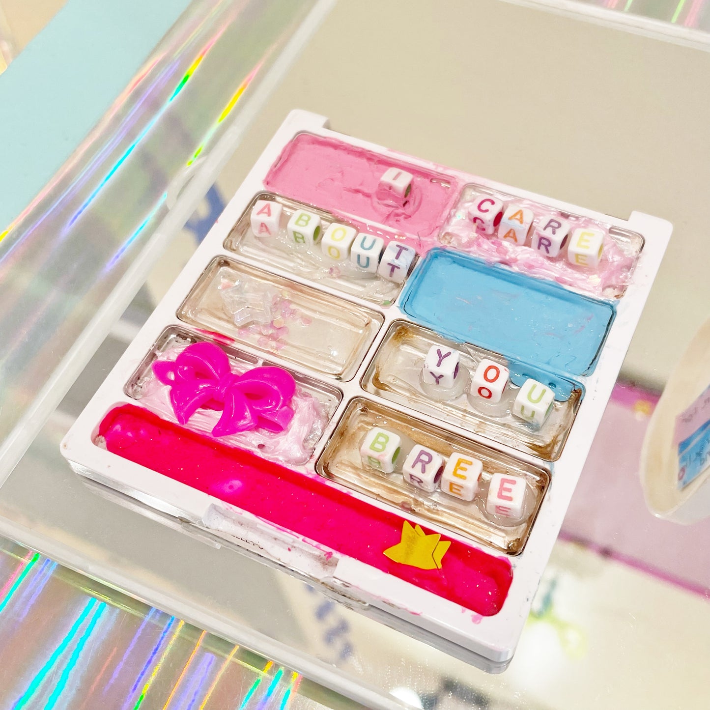 Sabrina Sims: Make-Up Compact Sculptures