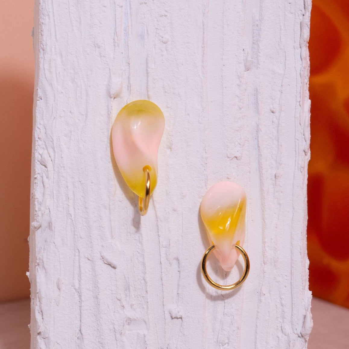 2x10: Earrings