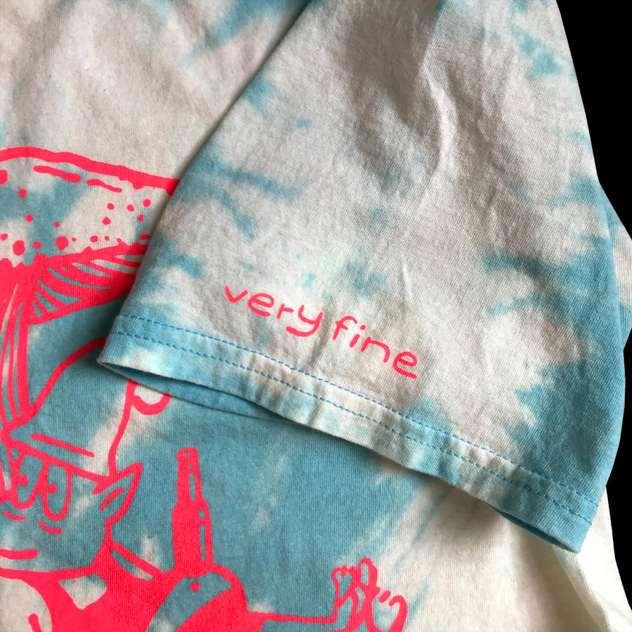 Very Fine Signs: Sitting Around T-Shirt