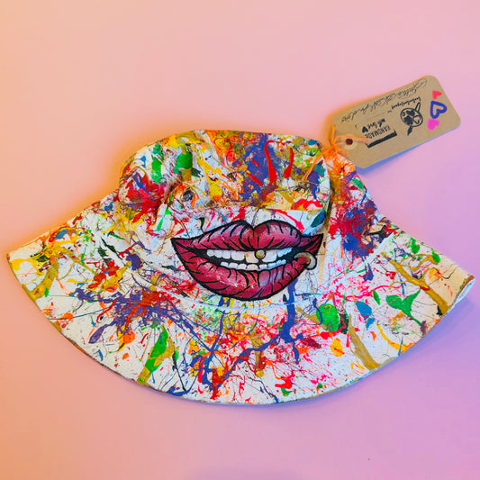 leeleeluvjoy: Bucket Hats