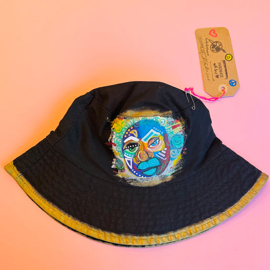 leeleeluvjoy: Bucket Hats