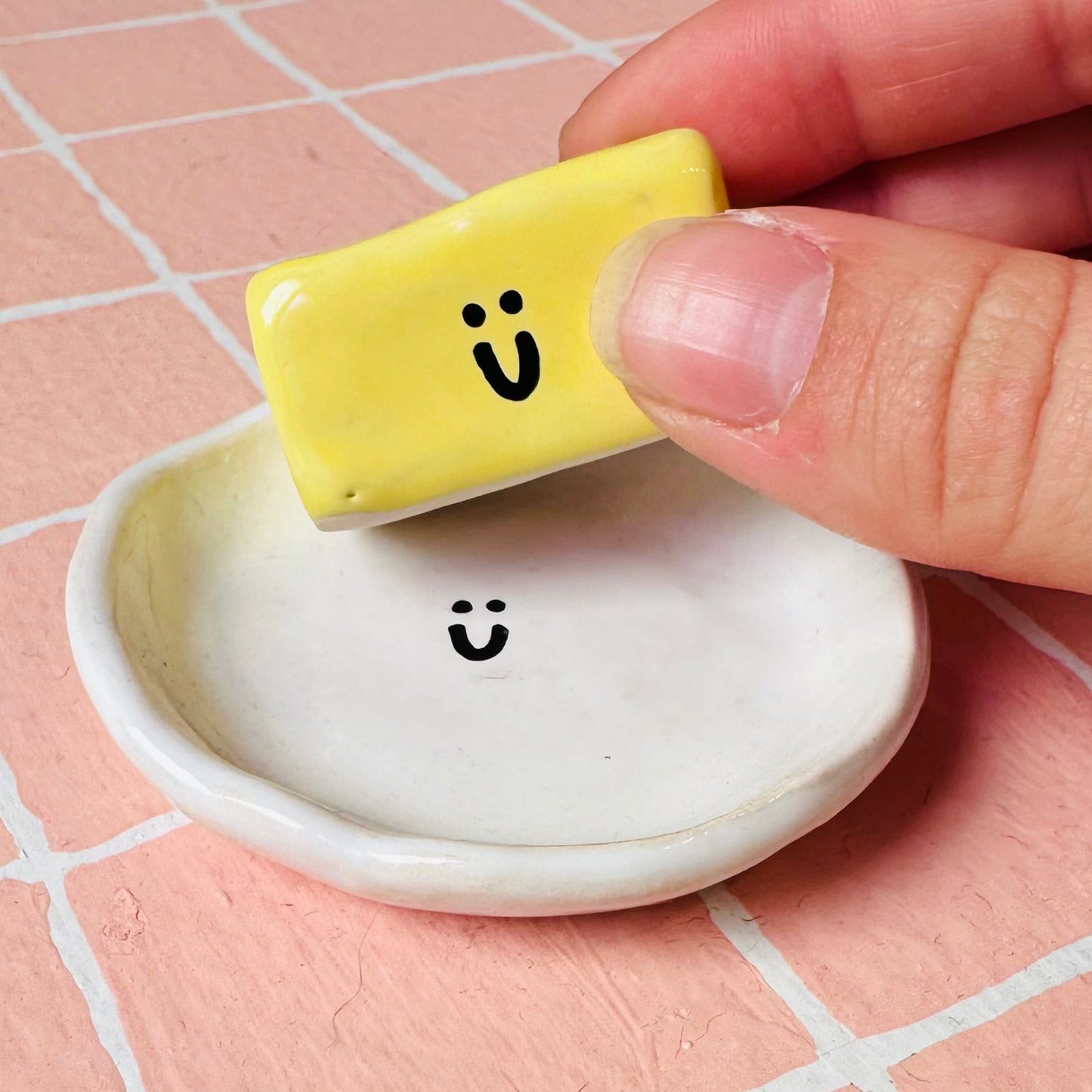 Wobbly Studio - Ceramic Sculptures