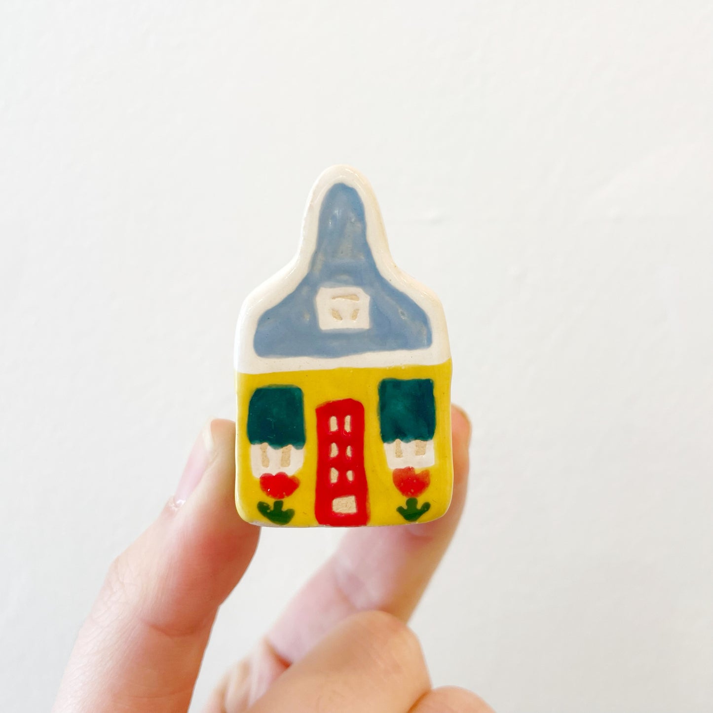 Julia Bridge: Tiny Ceramic Houses (assorted)