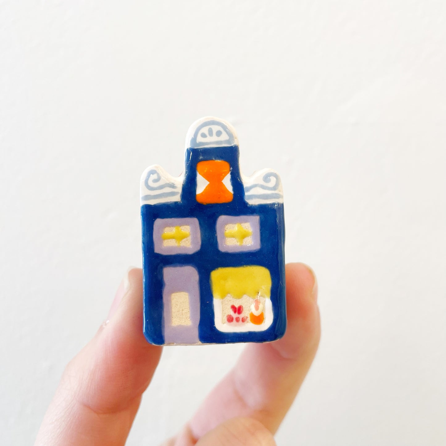 Julia Bridge: Tiny Ceramic Houses (assorted)