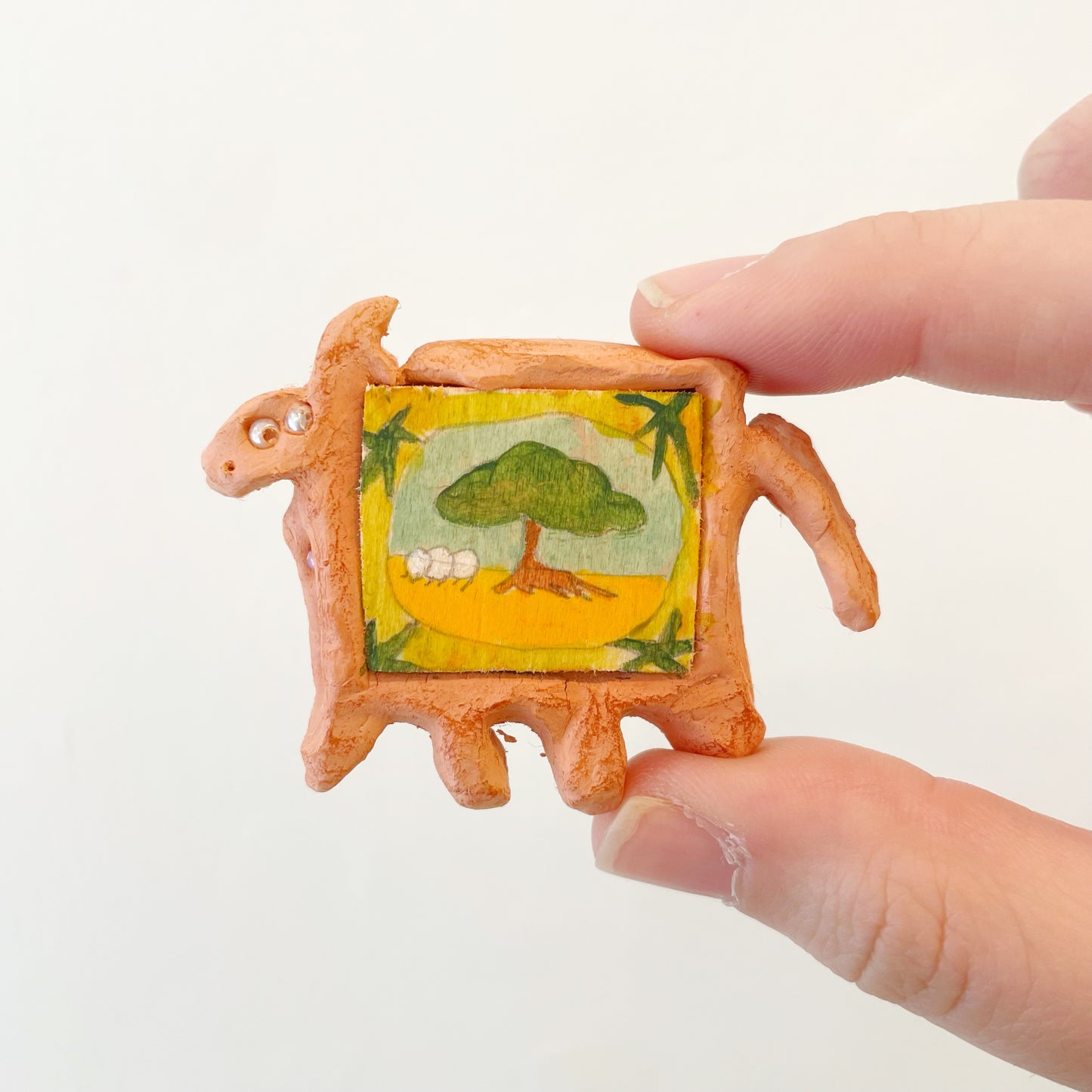 Glary Wu: Terracotta Frames with Drawing