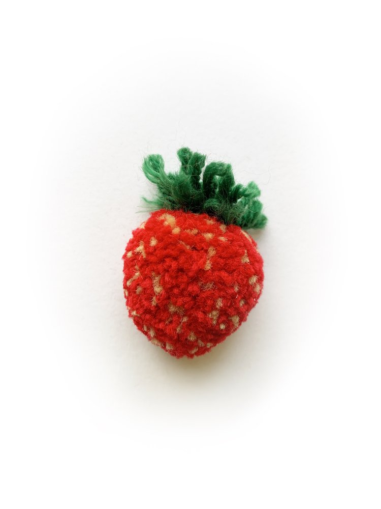 Karyn Lao: Pompom Pins