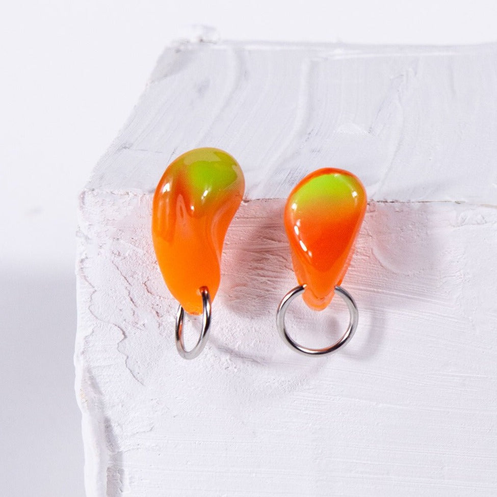 2x10: Earrings