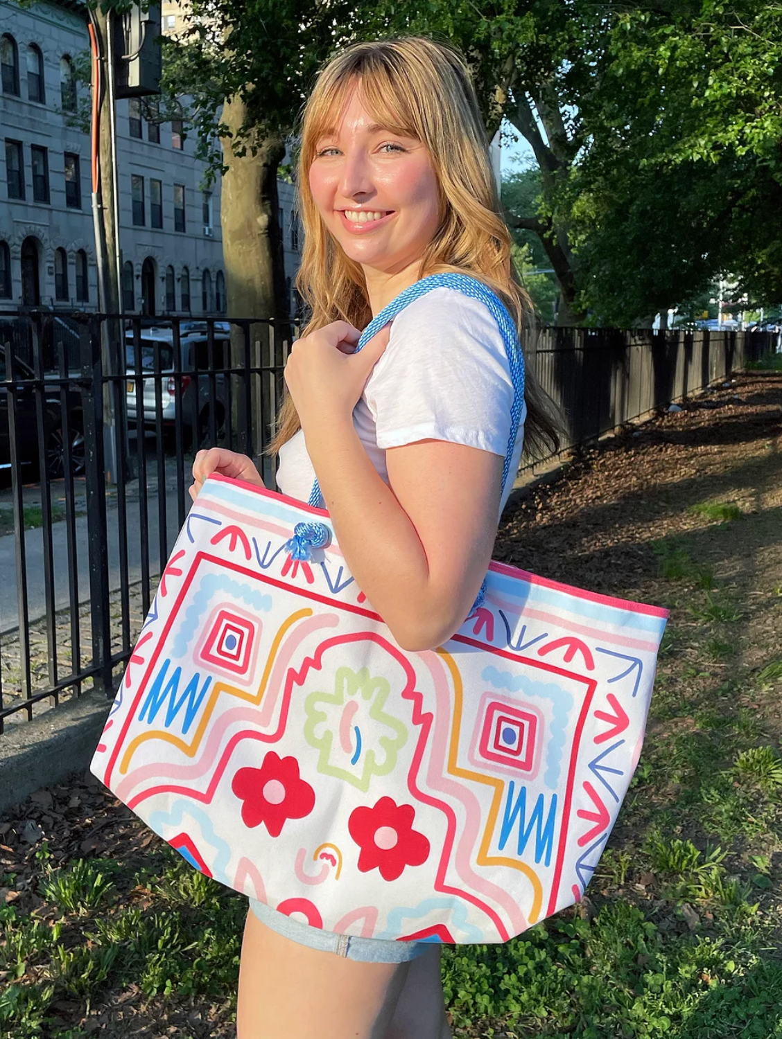 Lady Thom: Tote Bags