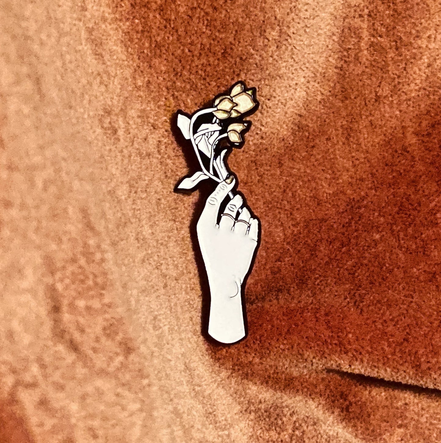 Adele Jackson: Pins